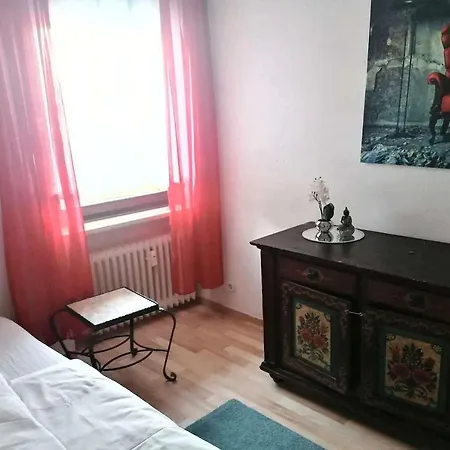 4 Zimmerwohnung In Apartment *