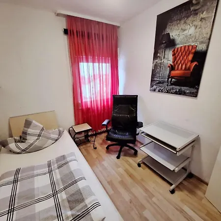 4 Zimmerwohnung In Apartamento *