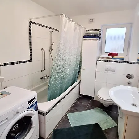 דירה 4 Zimmerwohnung In *