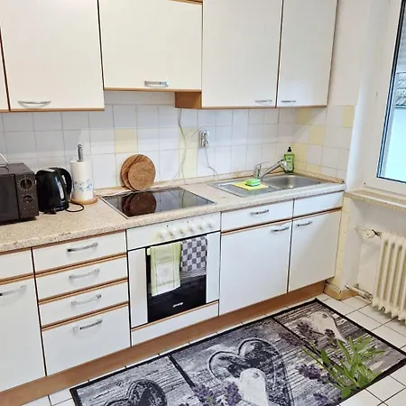 4 Zimmerwohnung In *